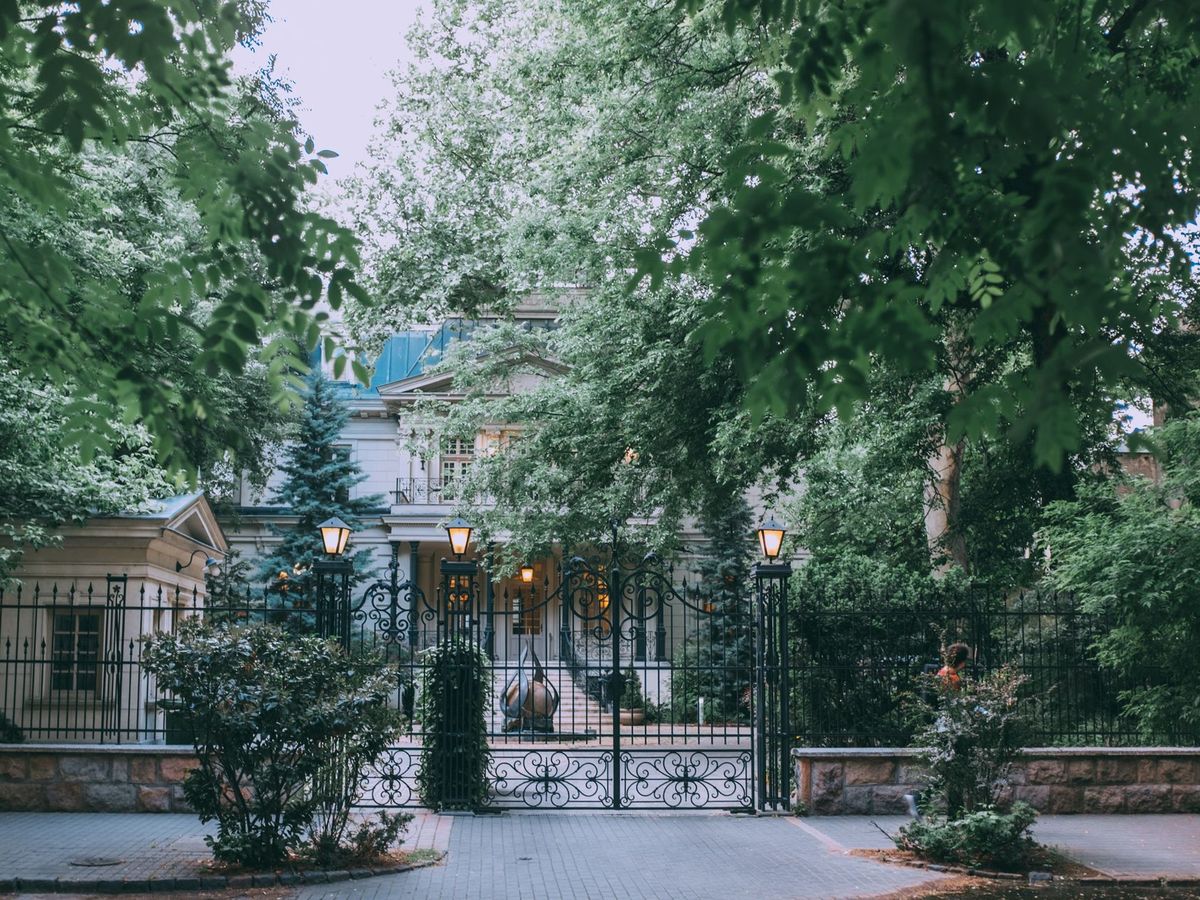 Beykoz Paşabahçe'de Korulu 5+2 Villa